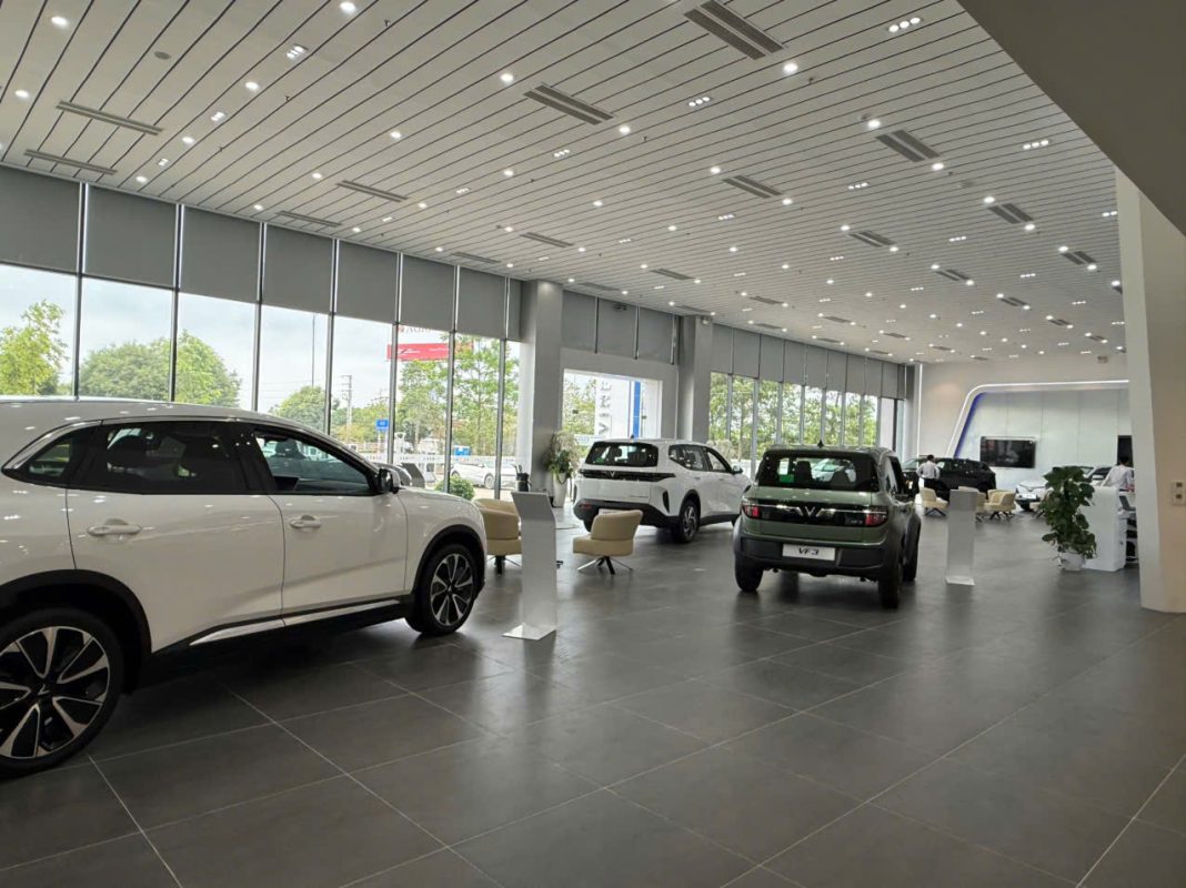 vinfast thăng long việt hưng